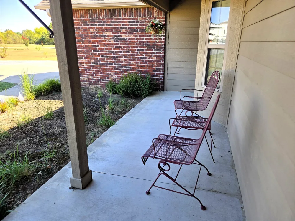 192 Twin Creeks Lane Pryor, OK 74361