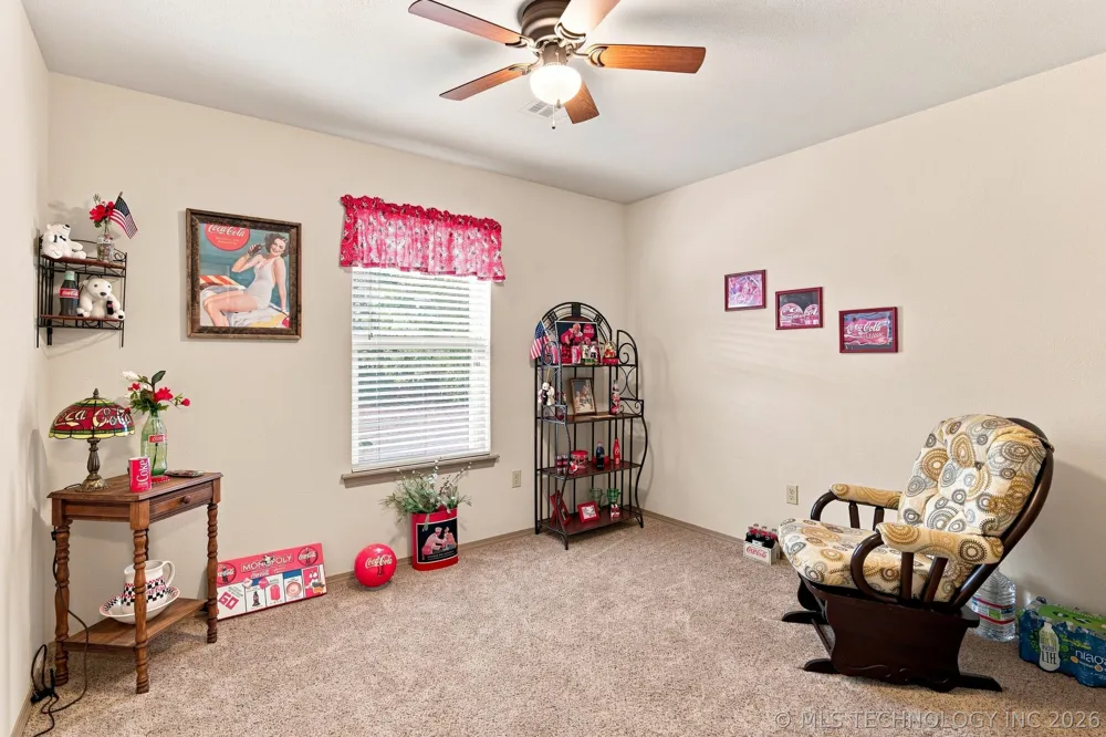 192 Twin Creeks Lane Pryor, OK 74361