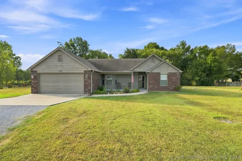 192 Twin Creeks Lane