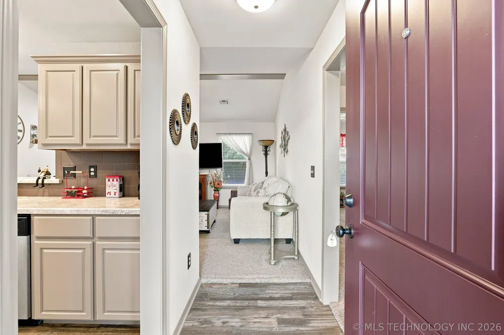 192 Twin Creeks Lane Pryor, OK 74361