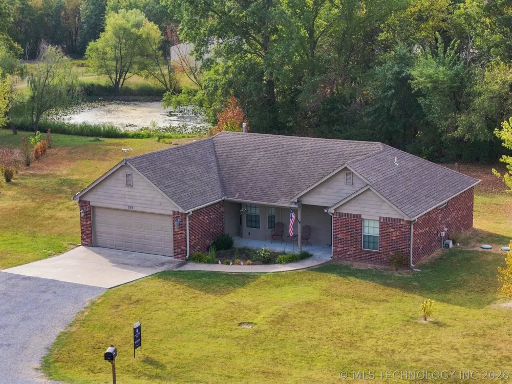 192 Twin Creeks Lane Pryor, OK 74361