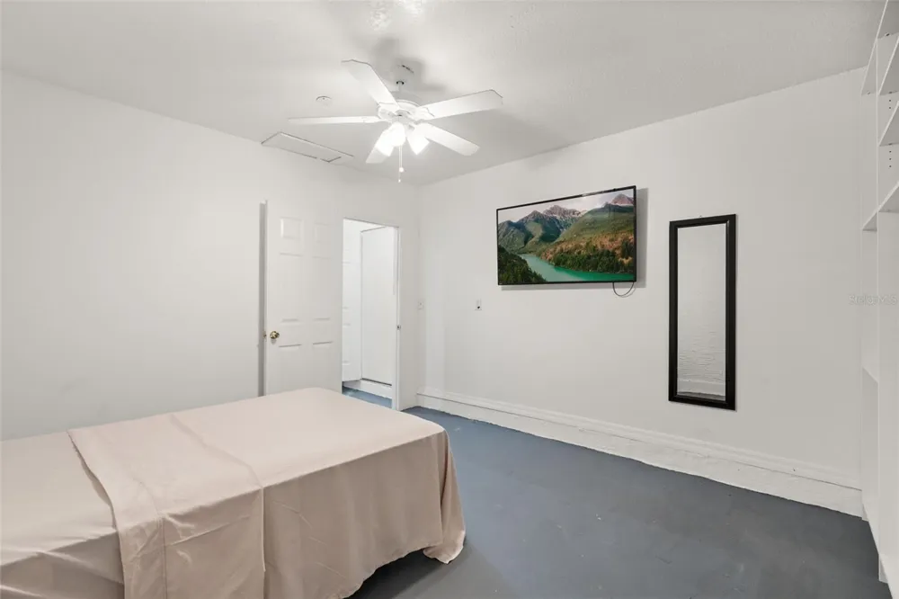 605 TAMARIN LANE Kissimmee, FL 34759