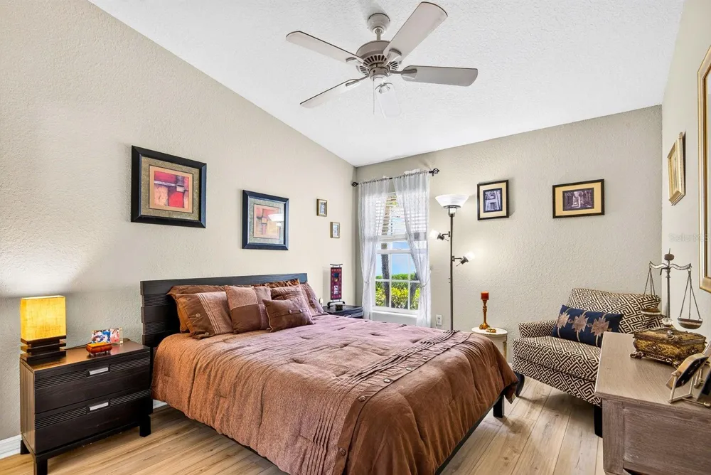 7124 MELROSE PLACE Bradenton, FL 34203