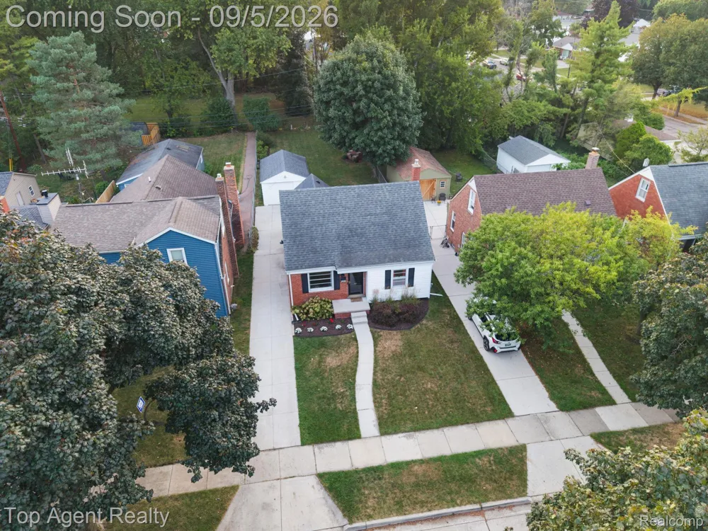 2925 Alexander Avenue Royal Oak City, MI 48073