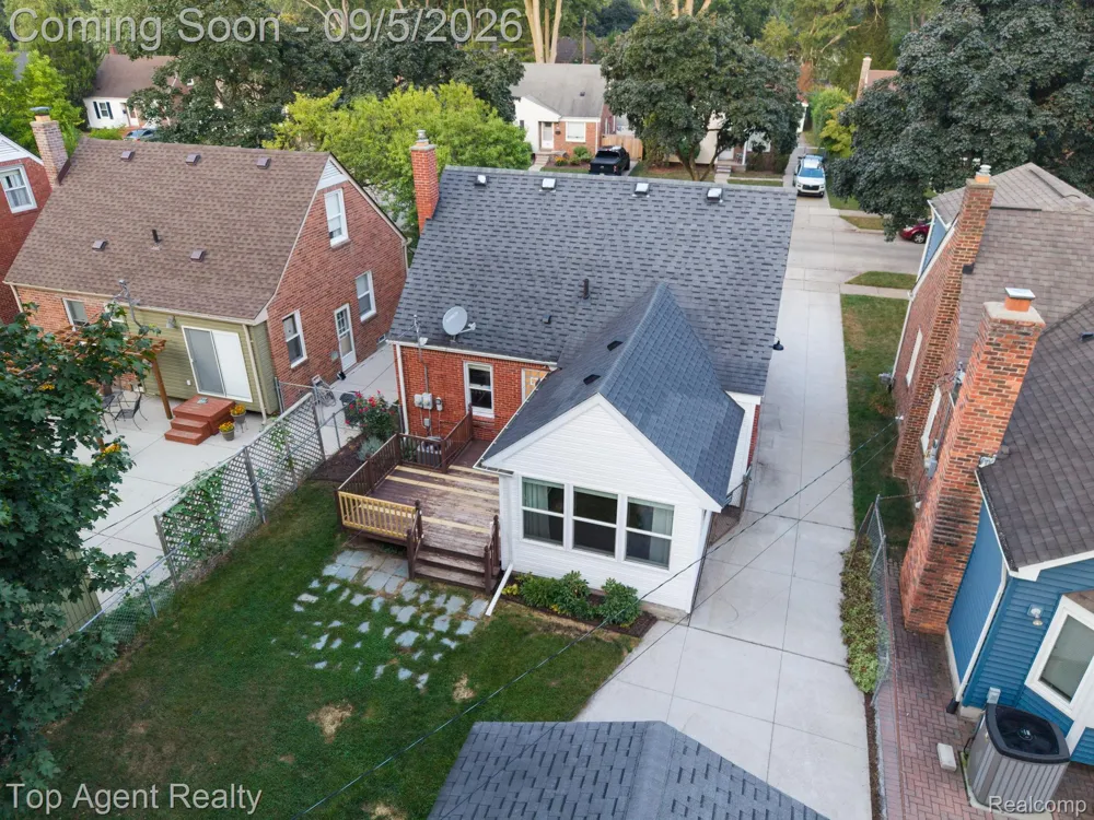 2925 Alexander Avenue Royal Oak City, MI 48073