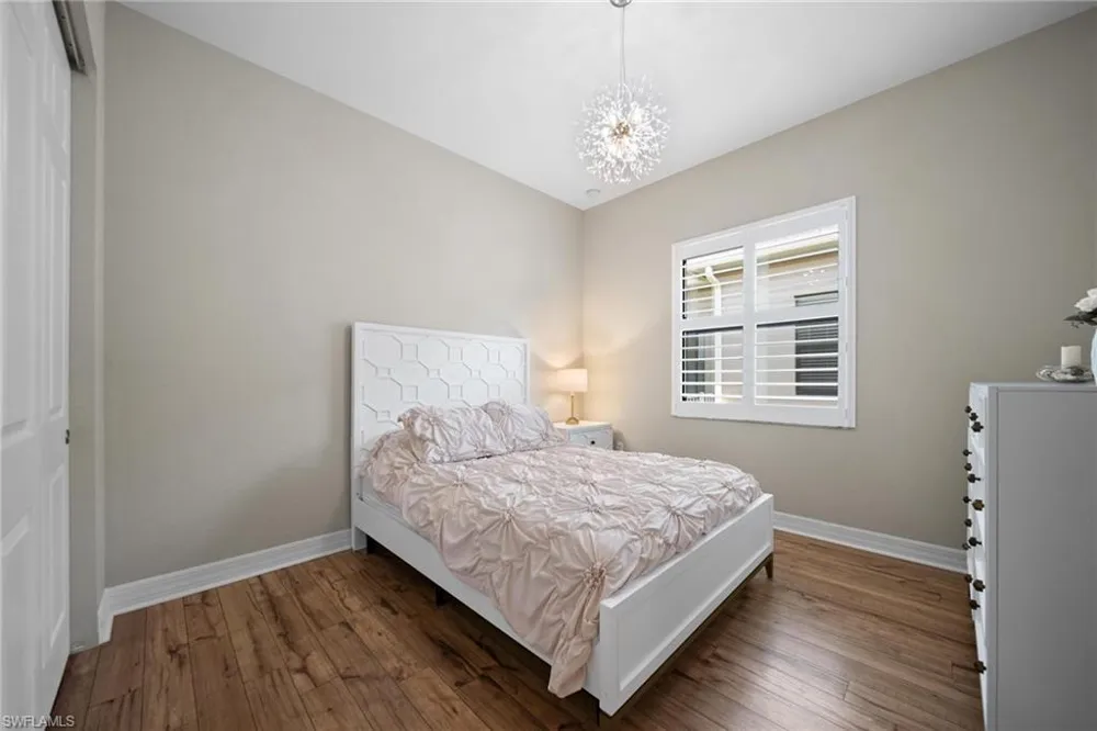 2866 Cinnamon Bay Circle Naples, FL 34119