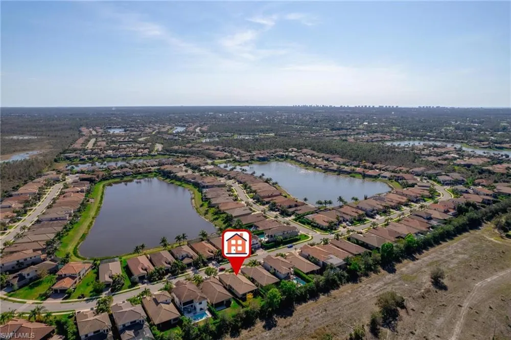 2866 Cinnamon Bay Circle Naples, FL 34119