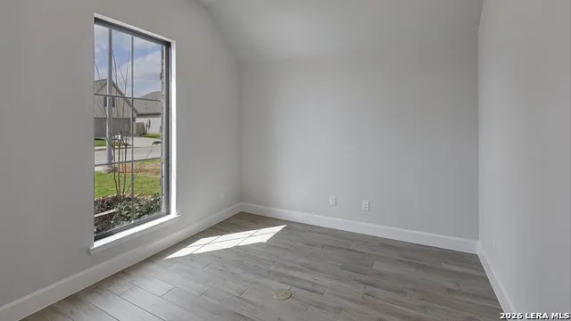 172 Mountain Oak Castroville, TX 78009