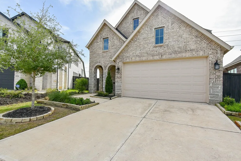 2526 Seedling Street Richmond, TX 77406