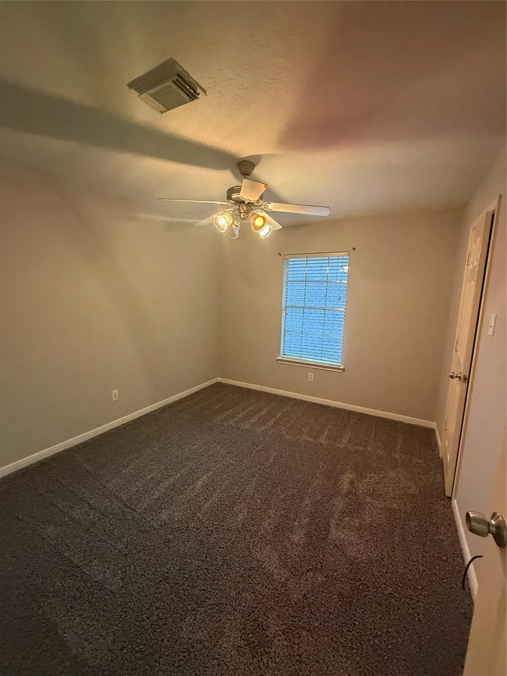 4163 Surreydon Drive Houston, TX 77014