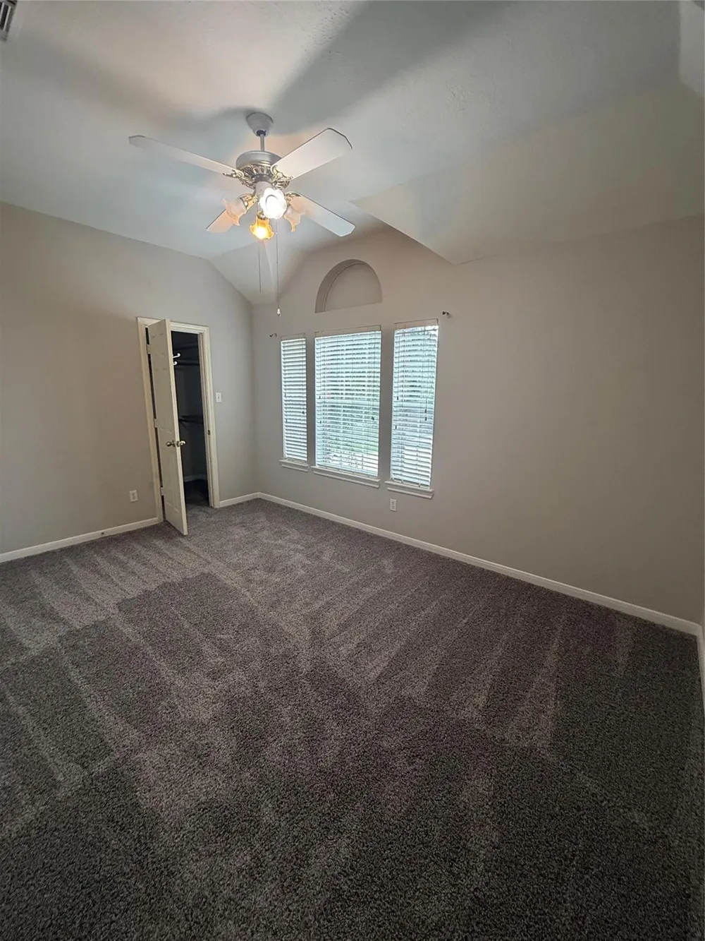 4163 Surreydon Drive Houston, TX 77014