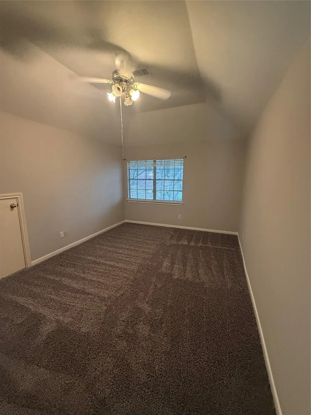 4163 Surreydon Drive Houston, TX 77014