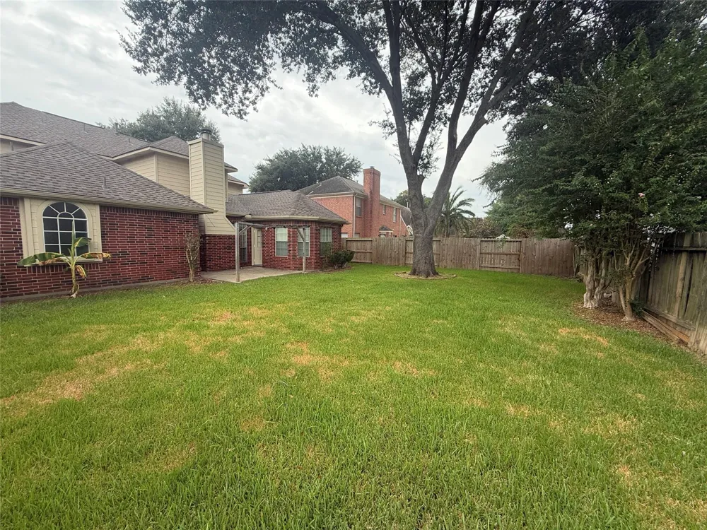 4163 Surreydon Drive Houston, TX 77014