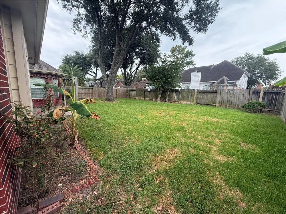 4163 Surreydon Drive Houston, TX 77014