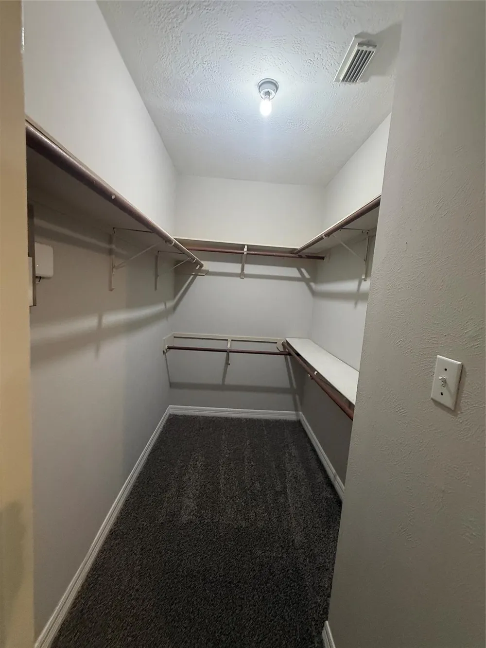4163 Surreydon Drive Houston, TX 77014