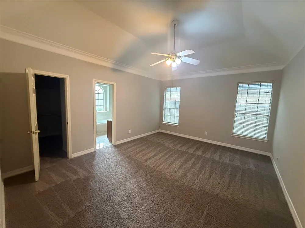 4163 Surreydon Drive Houston, TX 77014