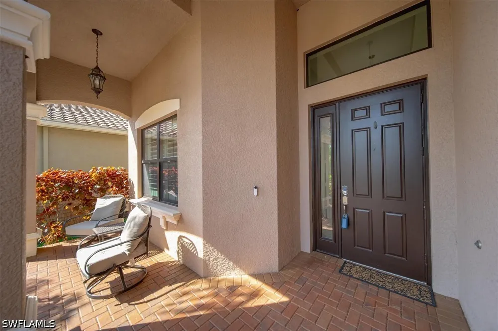 Cinnamon Bay Circle Naples, FL 34119