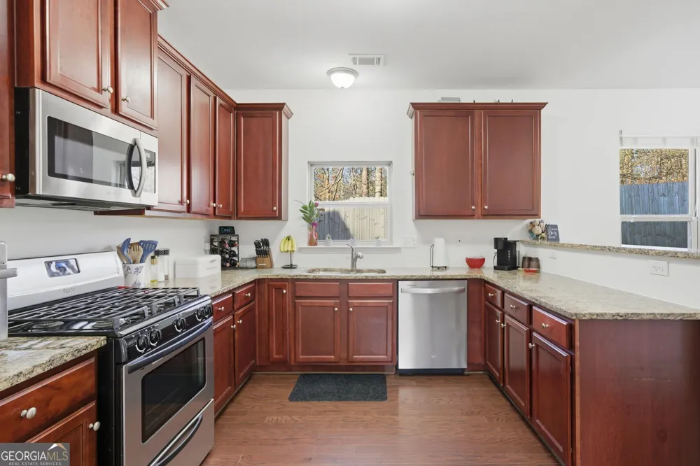 246 Manous WAY Canton, GA 30115
