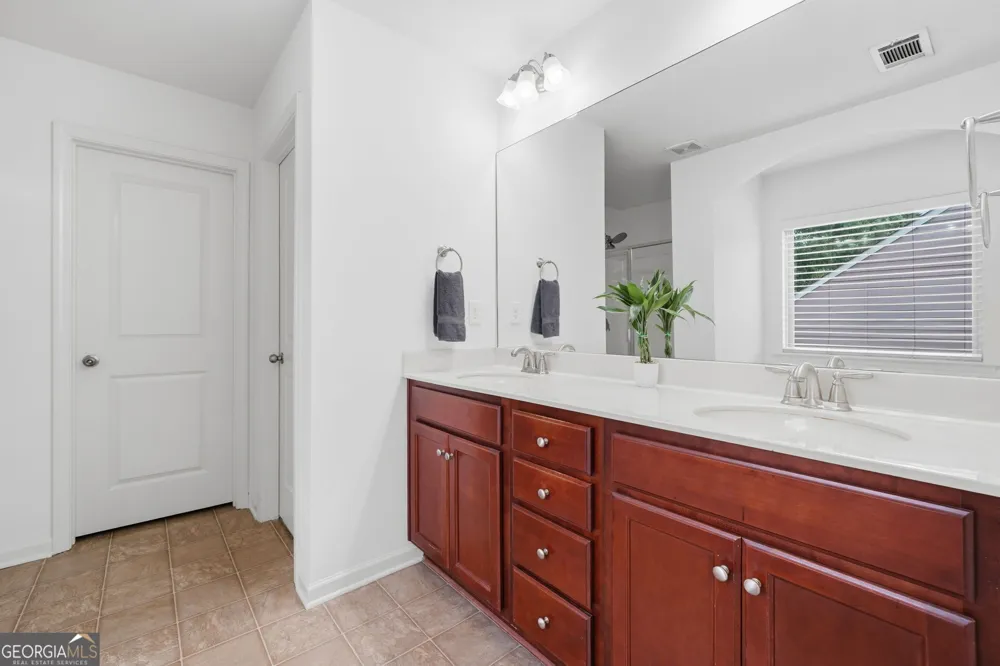 246 Manous WAY Canton, GA 30115