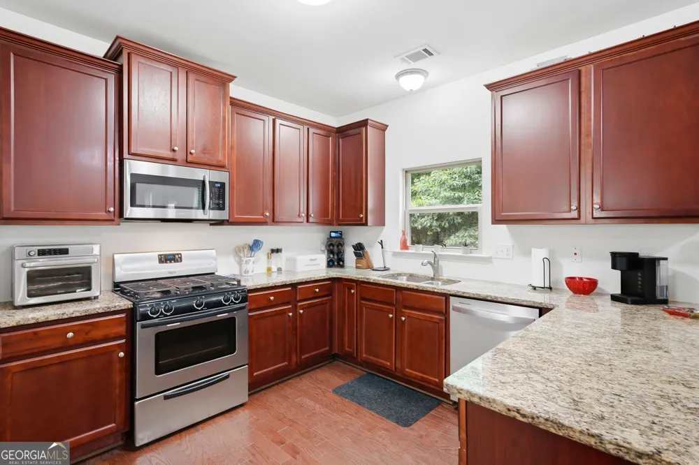 246 Manous WAY Canton, GA 30115