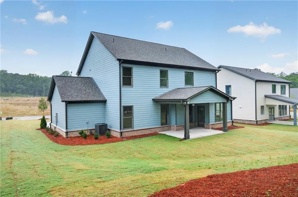 28 CORETTA COURT Winder, GA 30680