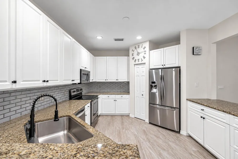 5725 NW 120th Avenue Coral Springs, FL 33076