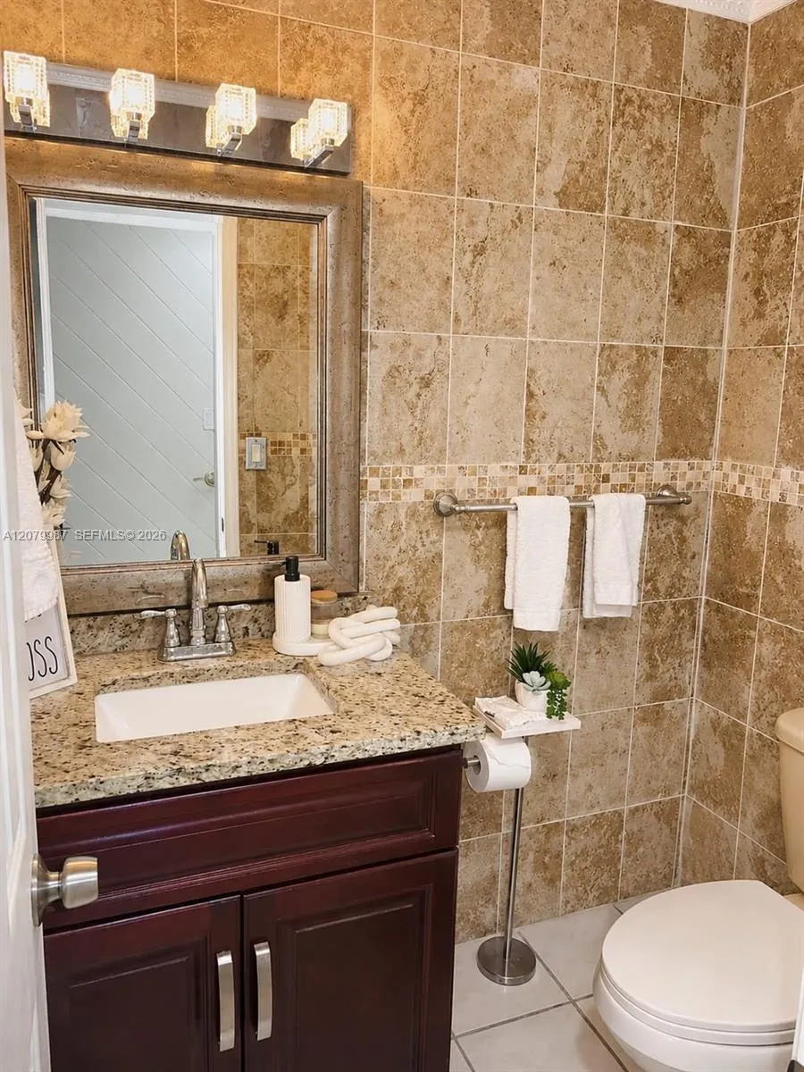8320 SW 154th Ave #30 Kendall, FL 33193