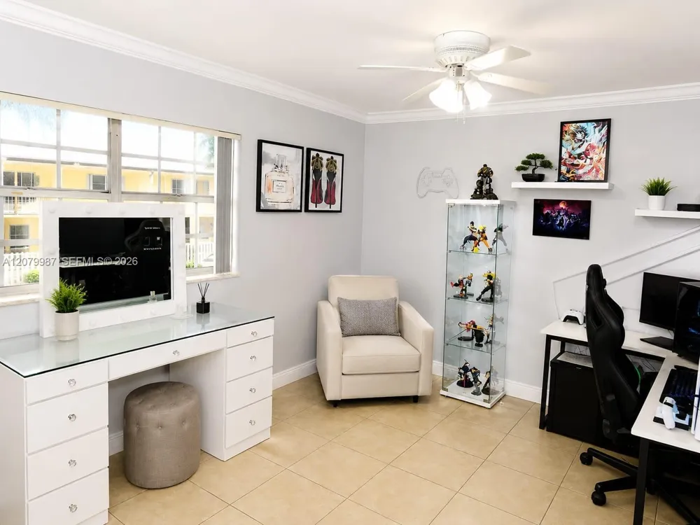 8320 SW 154th Ave #30 Kendall, FL 33193