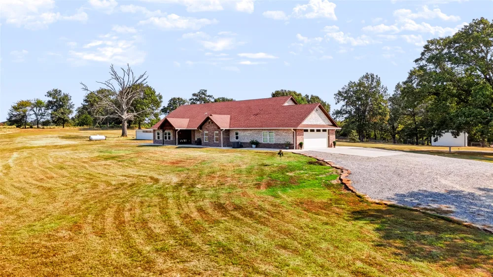 3597 Half Bank Road Atoka, OK 74525