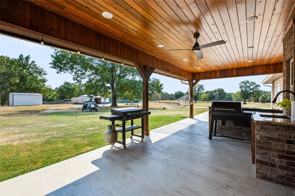 3597 Half Bank Road Atoka, OK 74525