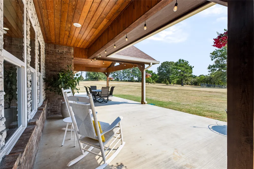 3597 Half Bank Road Atoka, OK 74525