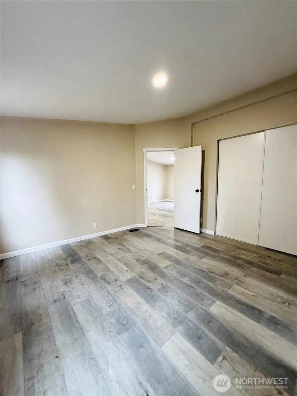 8016 194th Street E #48 Spanaway, WA 98387