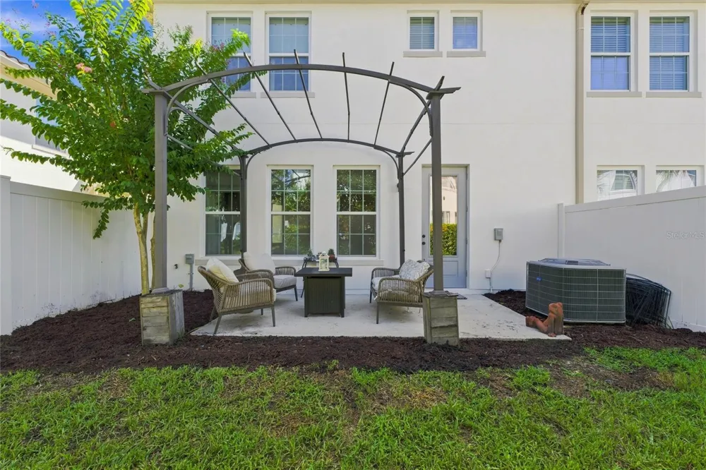 2898 RAPOLLO LANE Apopka, FL 32712