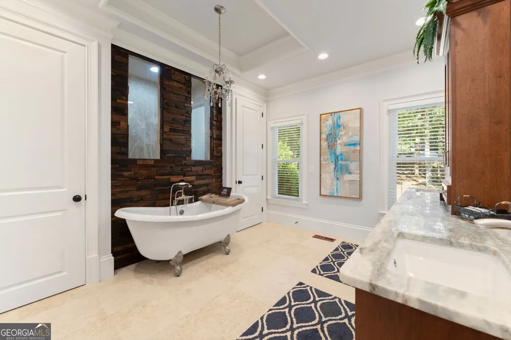 5725 Ash DR Cumming, GA 30040
