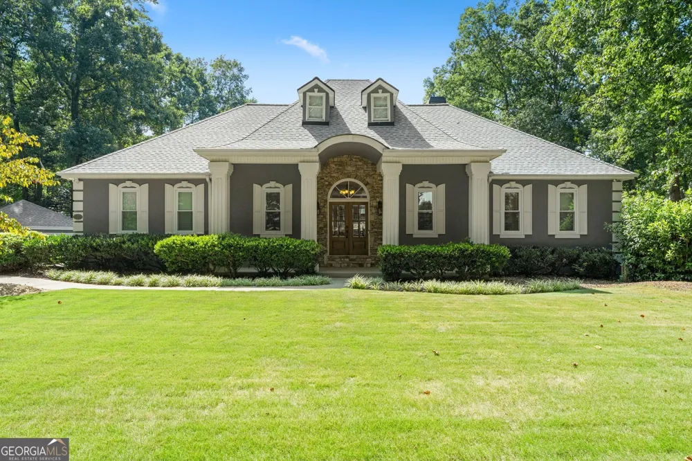 5725 Ash DR Cumming, GA 30040