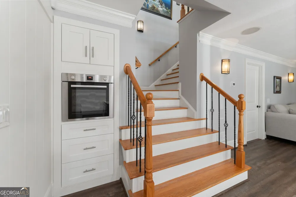 5725 Ash DR Cumming, GA 30040