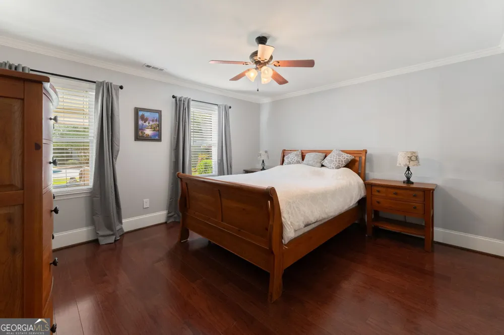 5725 Ash DR Cumming, GA 30040