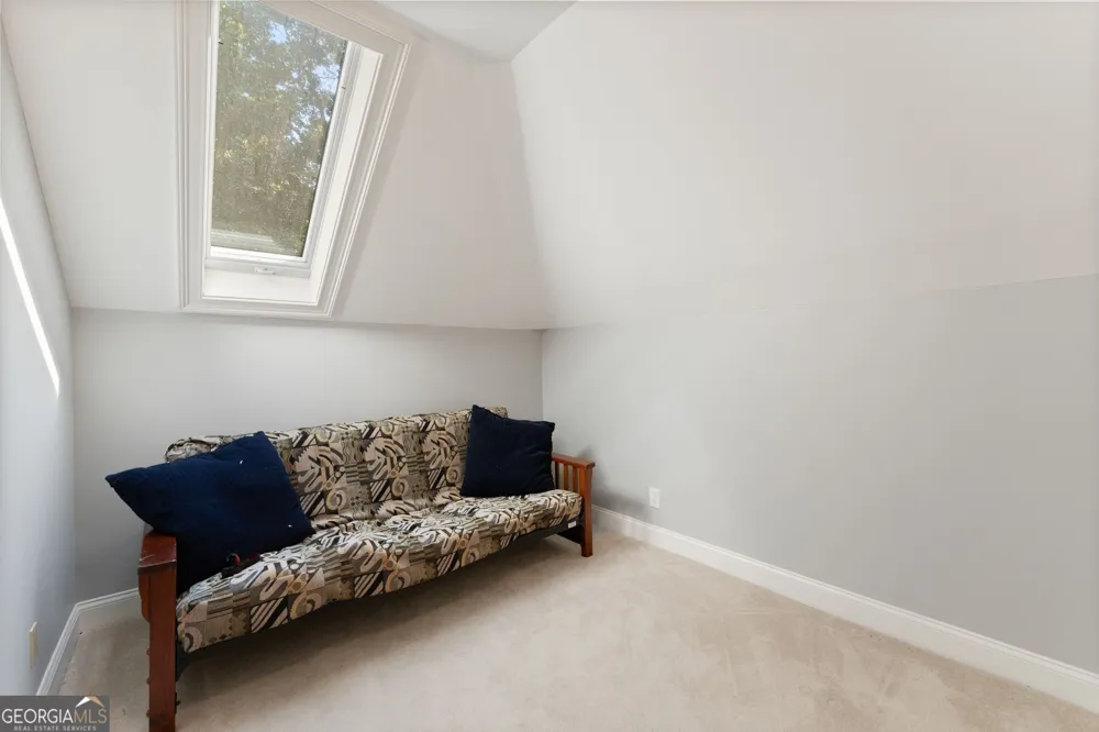 5725 Ash DR Cumming, GA 30040