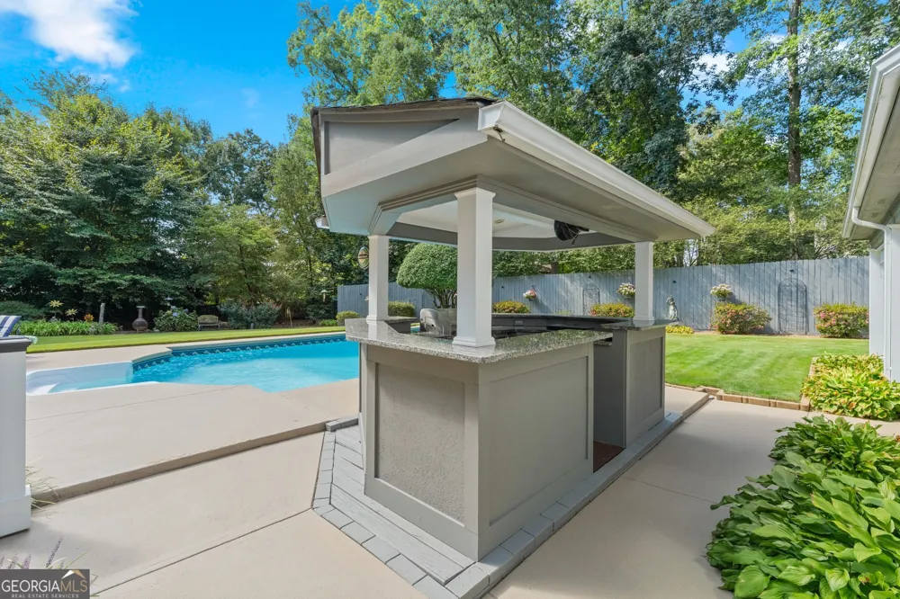 5725 Ash DR Cumming, GA 30040