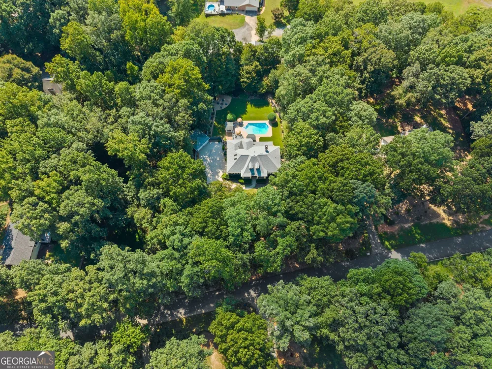 5725 Ash DR Cumming, GA 30040