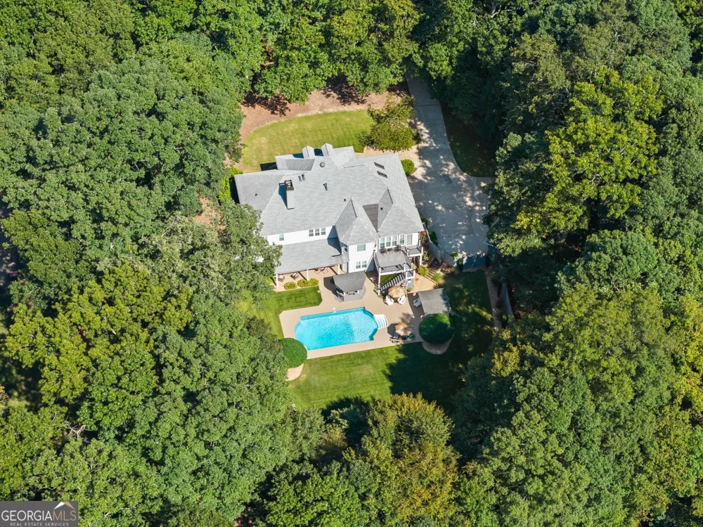 5725 Ash DR Cumming, GA 30040
