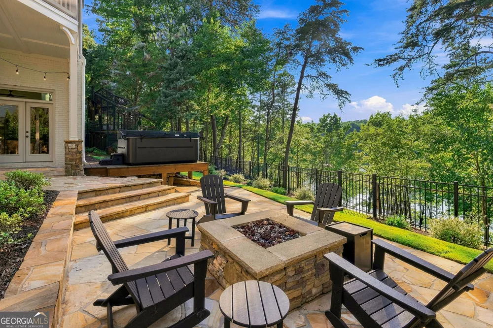 117 Peninsula WAY Dawsonville, GA 30534