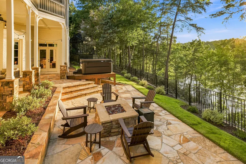 117 Peninsula WAY Dawsonville, GA 30534