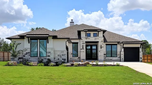 291 Bobs Cove Castroville, TX 78009