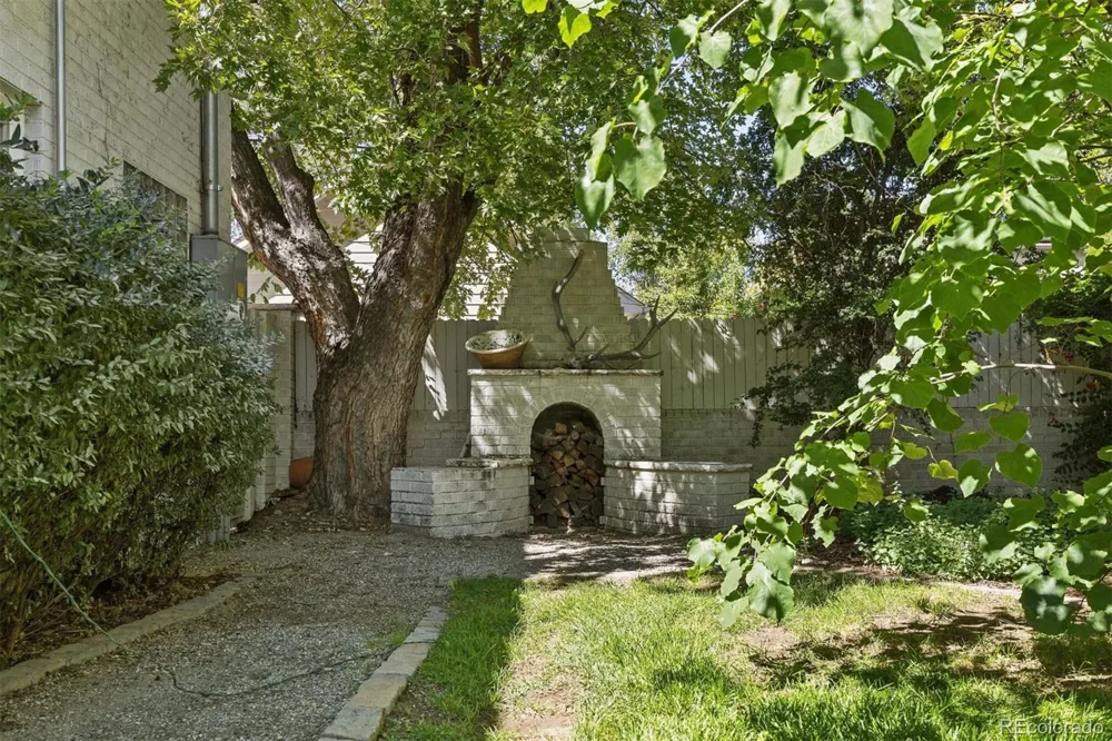 2201 S Adams Street Denver, CO 80210