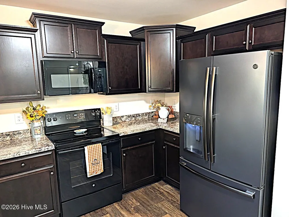 110 Sonia Drive Hubert, NC 28539