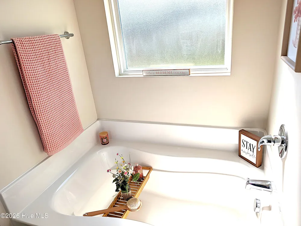 110 Sonia Drive Hubert, NC 28539