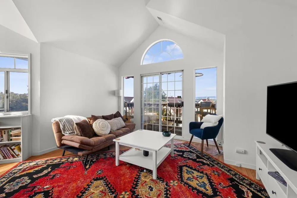 38 Rebecca Lane San Francisco, CA 94124
