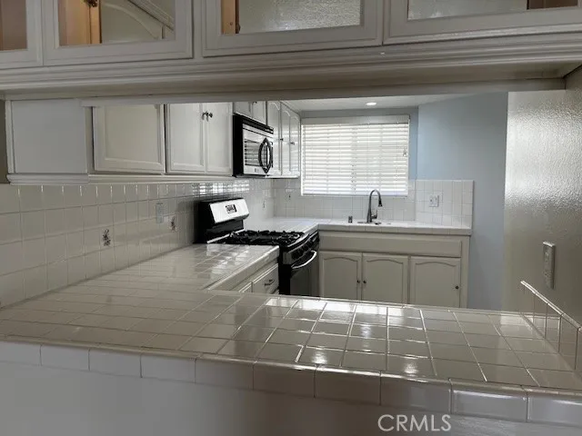537 Adams Glendale, CA 91206