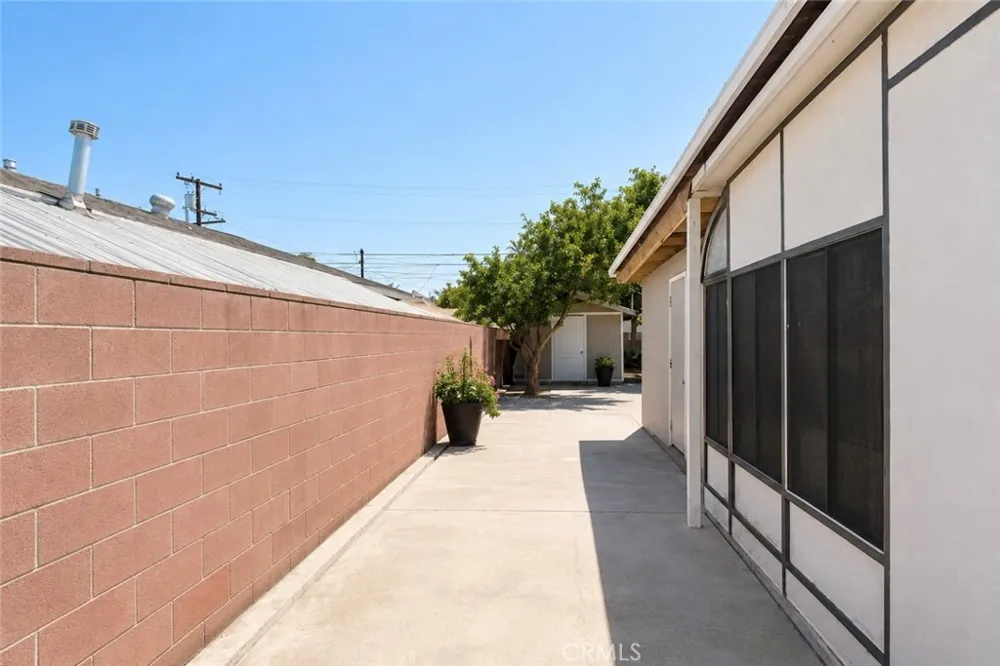 12832 Sycamore Street Garden Grove, CA 92841